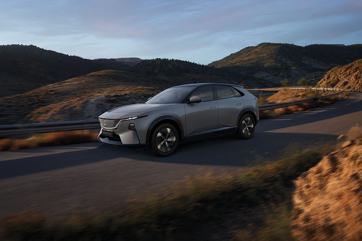 Mazda CX-6e Charge up as you slow down 智慧動能回收