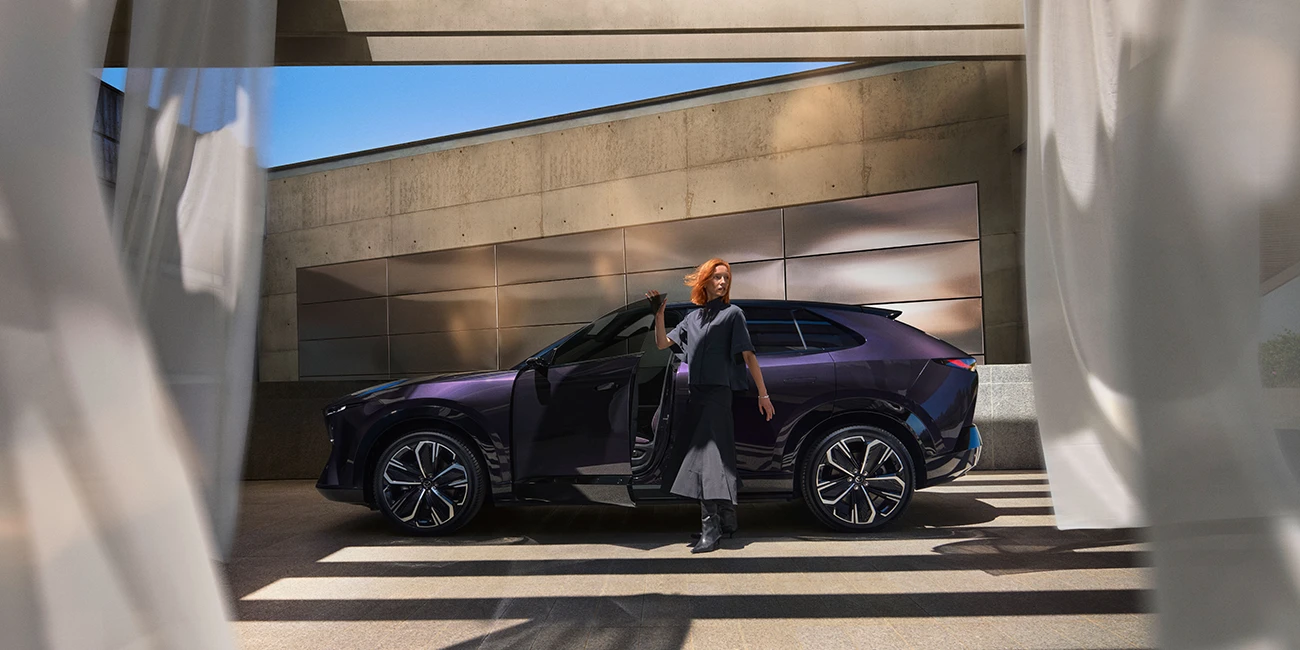 MAZDA CX‑6e BEYOND ORDINARY ELECTRIC 定義純電美學新高度