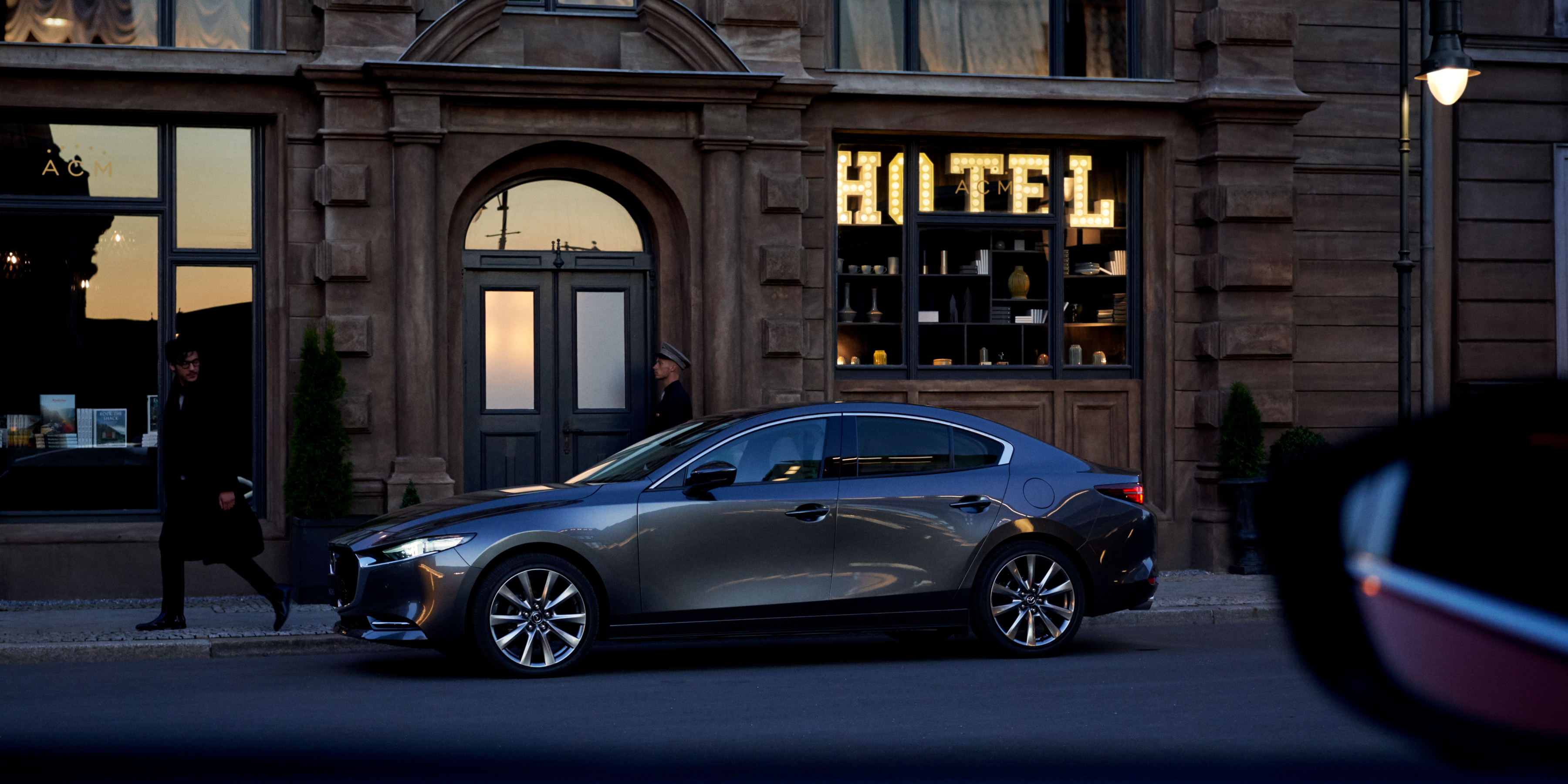Mazda3 Sedan 3600X1800