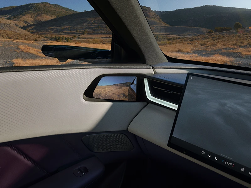 Mazda CX-6e DIGITAL MIRRORS 提供電子後視鏡選項