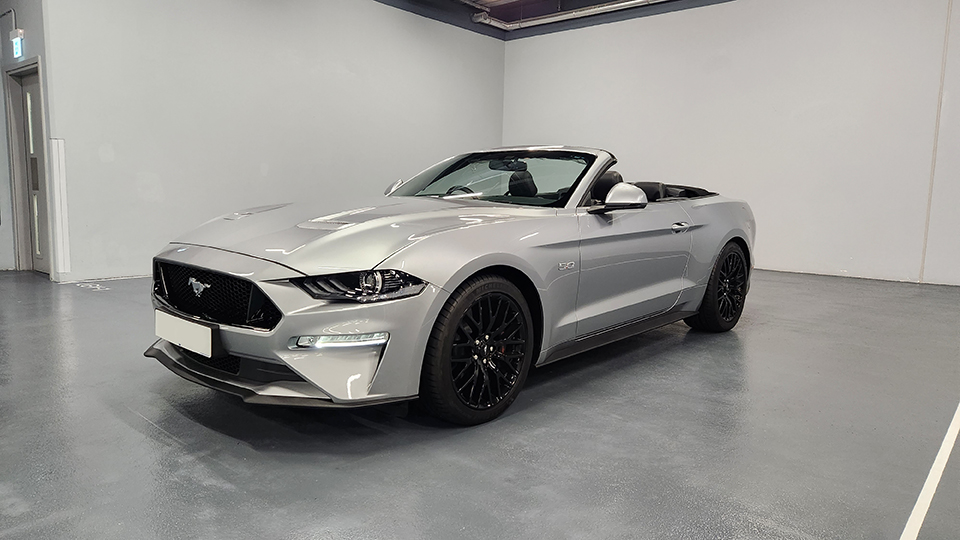 Mustang 960X540 2