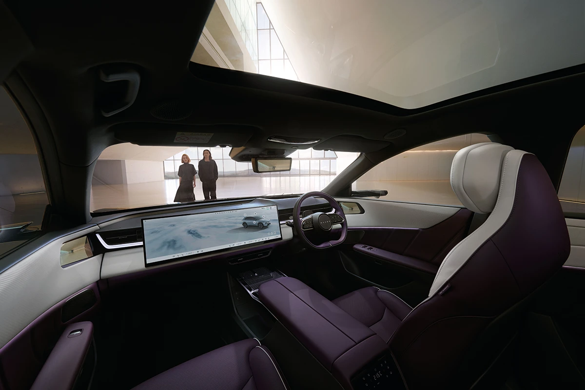Mazda CX-6e Largest Display Screen 26.45 吋 5K 旗艦螢幕
